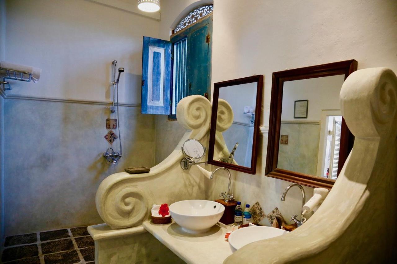La Maison Nil Manel Hotel Ахунгала Екстериор снимка